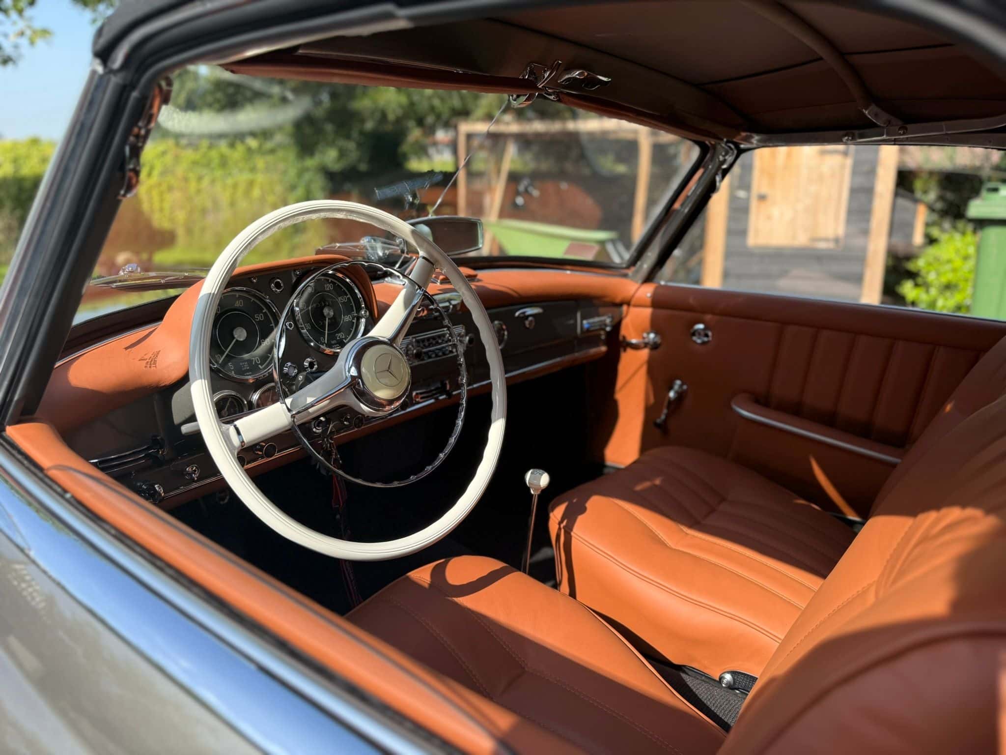 Mercedes-Benz 280